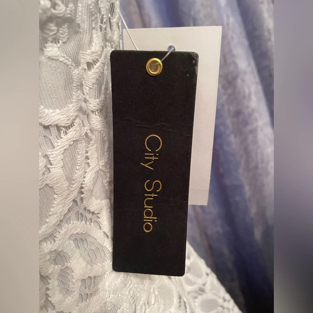 NWT White lace dress - Picture 7 of 8